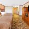 Ramada by Wyndham Mackinaw City Waterfront