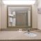 Ramada by Wyndham Triangle/Quantico Ramada by Wyndham Triangle/Quantico