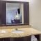 Ramada by Wyndham Ontario - أونتاريو