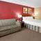 Ramada by Wyndham Bettendorf - Bettendorf