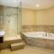 Ramada by Wyndham Jacksons Point