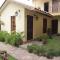 "LLipimpac Guesthouse"