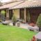"LLipimpac Guesthouse"