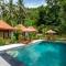 Crystal Bay Bungalows - Nusa Penida