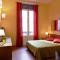 Barcelona Central Garden Hostal