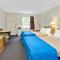 Travelodge Suites by Wyndham MacClenny I-10