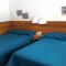 Foto: Quiet Bay Log Motel and Bed & Breakfast 60/73