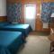 Foto: Quiet Bay Log Motel and Bed & Breakfast 59/73