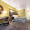 Days Inn by Wyndham Carlsbad - Carlsbad