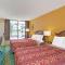 Days Inn by Wyndham Norfolk Military Circle