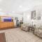 Days Inn by Wyndham St Clairsville - Saint Clairsville