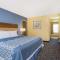 Days Inn by Wyndham Raleigh-Airport-Research Triangle Park - Morrisville