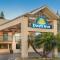 Days Inn by Wyndham Redwood City