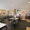 Days Inn by Wyndham Moose Jaw - Moose Jaw