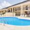 Days Inn by Wyndham Greenville MS