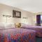 Days Inn by Wyndham Buena Park