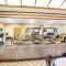 Days Inn & Suites by Wyndham Fullerton