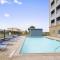 Days Inn & Suites by Wyndham Galveston West/Seawall - Galveston