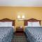Days Inn & Suites by Wyndham Warner Robins Near Robins AFB - Warner Robins