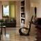 Amphitryon Hotel