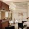 Hotel Suites Unic Renoir Saint-Germain