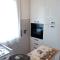 Como Ricky Apartment with Terrace & Green Area, Parking Nearby