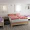 Rooms Jurca
