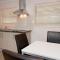 Breakwater Motel
