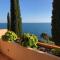 Luxurious sea view apartment