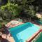 red house conditioned whit pool enchanting lake view - مالسيسيني