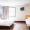B&B HOTEL FREJUS Puget-sur-Argens