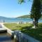 la baie des voiles ,vue lac d'Annecy ,plage privée - Duingt