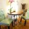 Casa de Tres Lunas/House of Three Moons