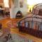 Casa de Tres Lunas/House of Three Moons - Santa Fe