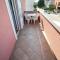 Apartments Maric with parking