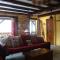 Chambres dHôtes Chalet de la Source