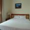 Top Star Hotel