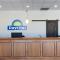 Days Inn & Suites by Wyndham Lancaster Amish Country - Lancaster