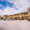 Downtowner Inn and Suites