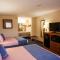 Downtowner Inn and Suites