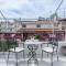 Athens Cosy Gem - Elegant 2BR Residence - 10 min to Acropolis by metro