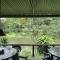 Lucky Bug Bed And Breakfast - Nuevo Arenal