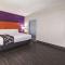 Palacio Royale Inn Signature Katy