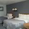 Quail's Nest Inn & Suites - أوساغ بيتش