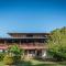 Playa de Oro Lodge