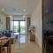 Foto: Luxury Two Bedroom Apartment 13/39