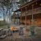 Bearadise Lodge