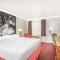 Upper Lake Inn & Suites