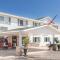 Super 8 by Wyndham Escanaba