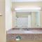 Super 8 by Wyndham Forrest City AR